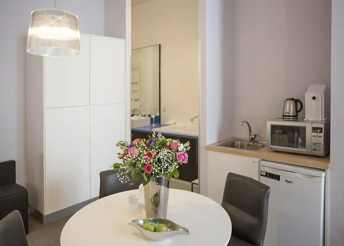 Stadsvilla Mozaic 4* Hága