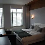 Hotel Stadsvilla Mozaic 4*