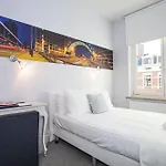 Hotel Stadsvilla Mozaic 4*