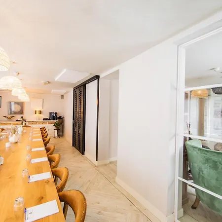 Stadsvilla Mozaic 4*