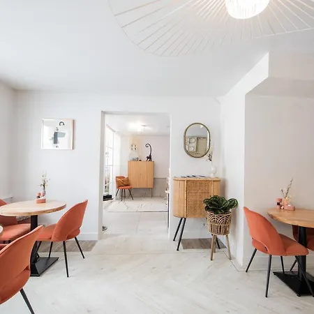 Ξενοδοχείο Stadsvilla Mozaic 4*