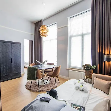 Stadsvilla Mozaic 4*